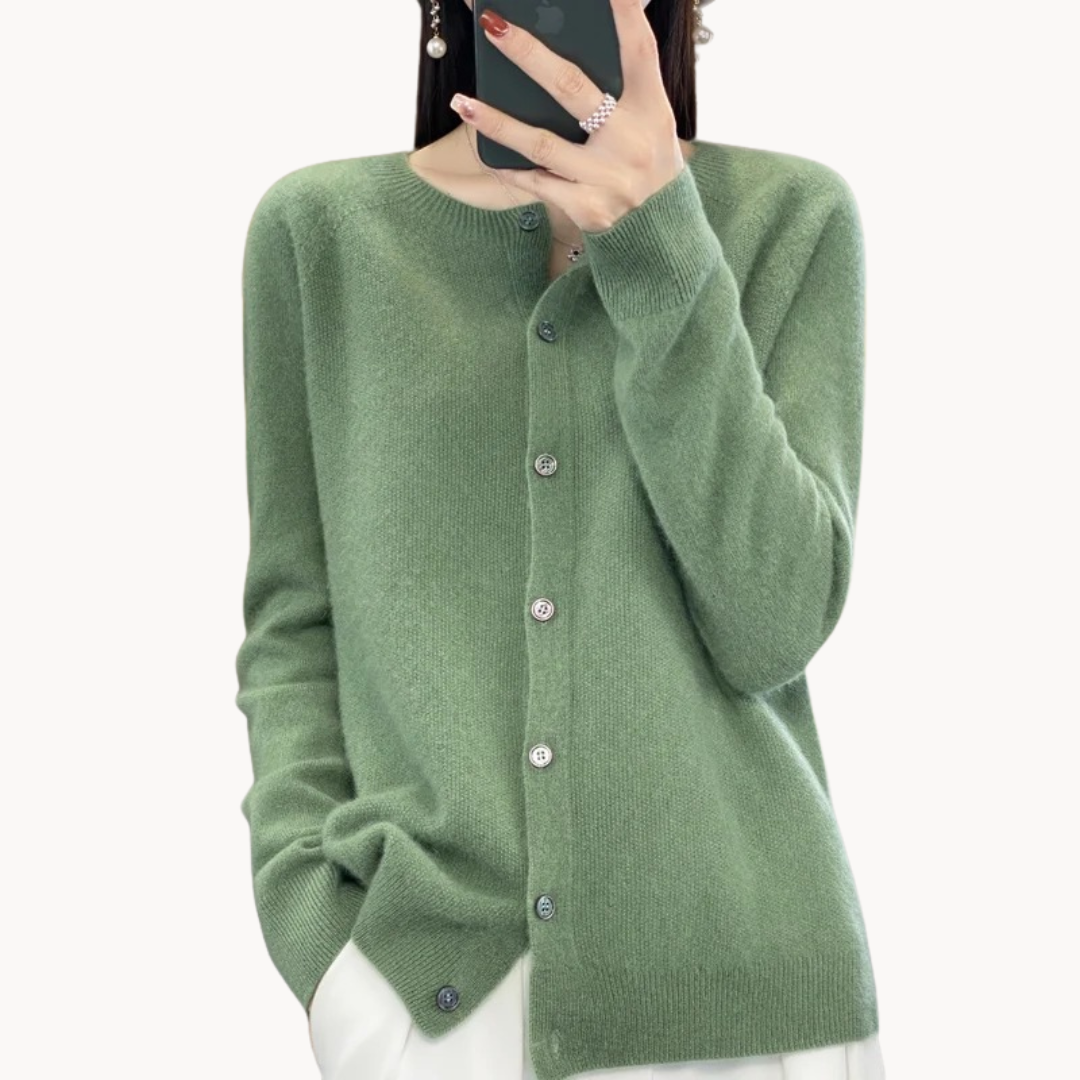 Melissa | Classic Wool Cardigan