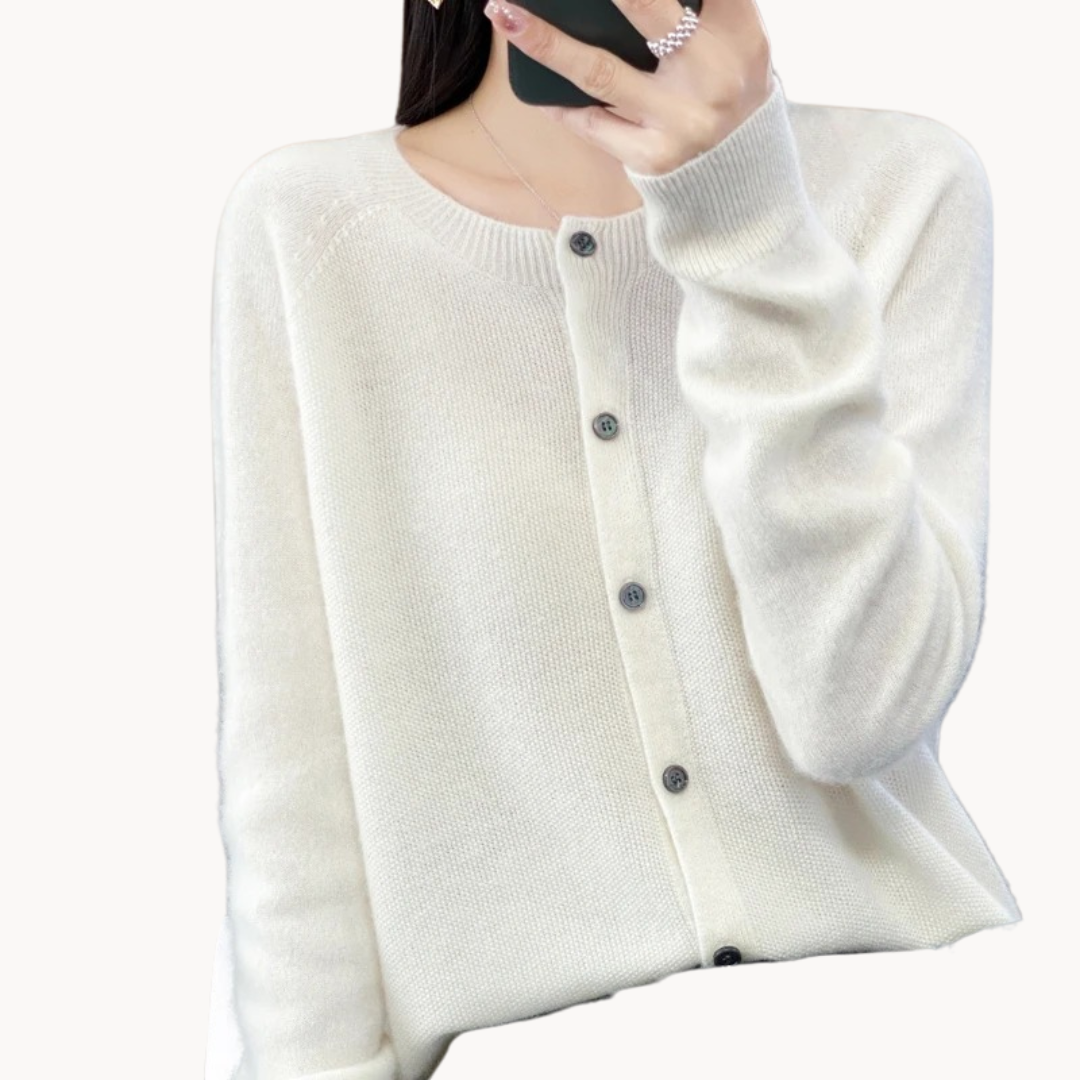 Melissa | Classic Wool Cardigan