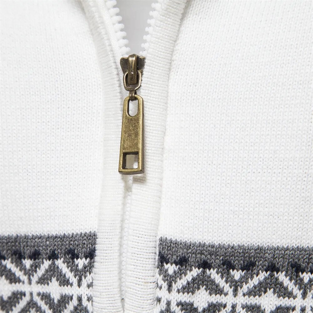 Sahil | Lightweight Pullover with Zip